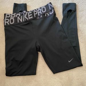 NWOT Nike Pro Leggings